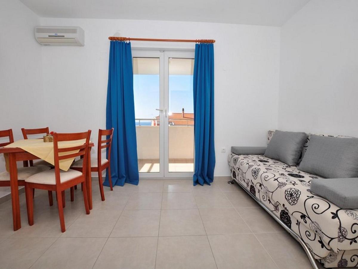 Apartments Zora Tučepi Esterno foto